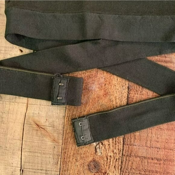 Rehab womens green stretch knit cropped tank top with wrap strap detail -M - Picture 8 of 8